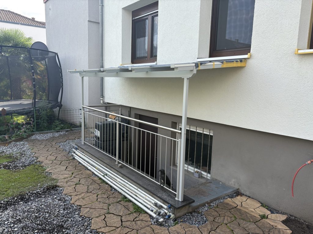 Robust carports
